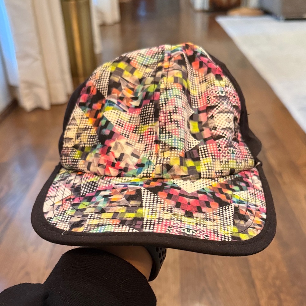 Colorful Geometric neon running hat